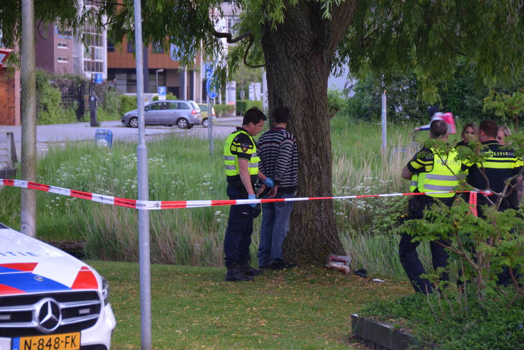 Persoon gewond na steekpartij