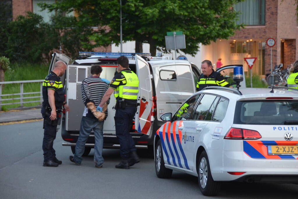 Persoon gewond na steekpartij