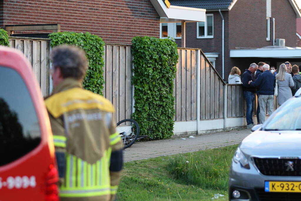 Meerdere gewonden nadat kampioenswagen kantelt