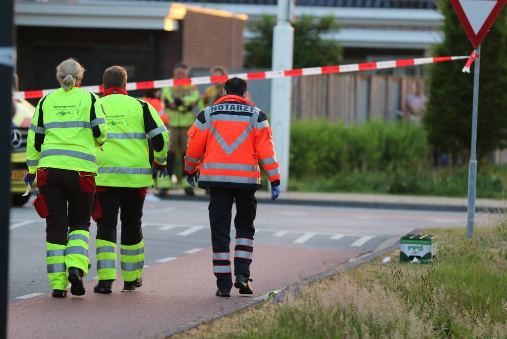 Meerdere gewonden nadat kampioenswagen kantelt