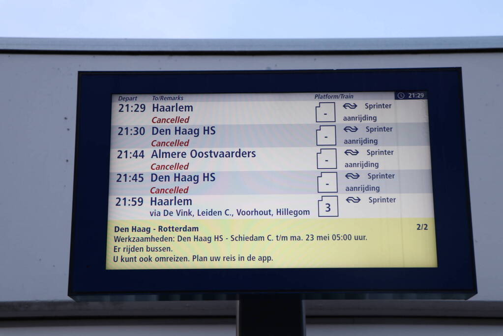 Treinverkeer stilgelegd na aanrijding