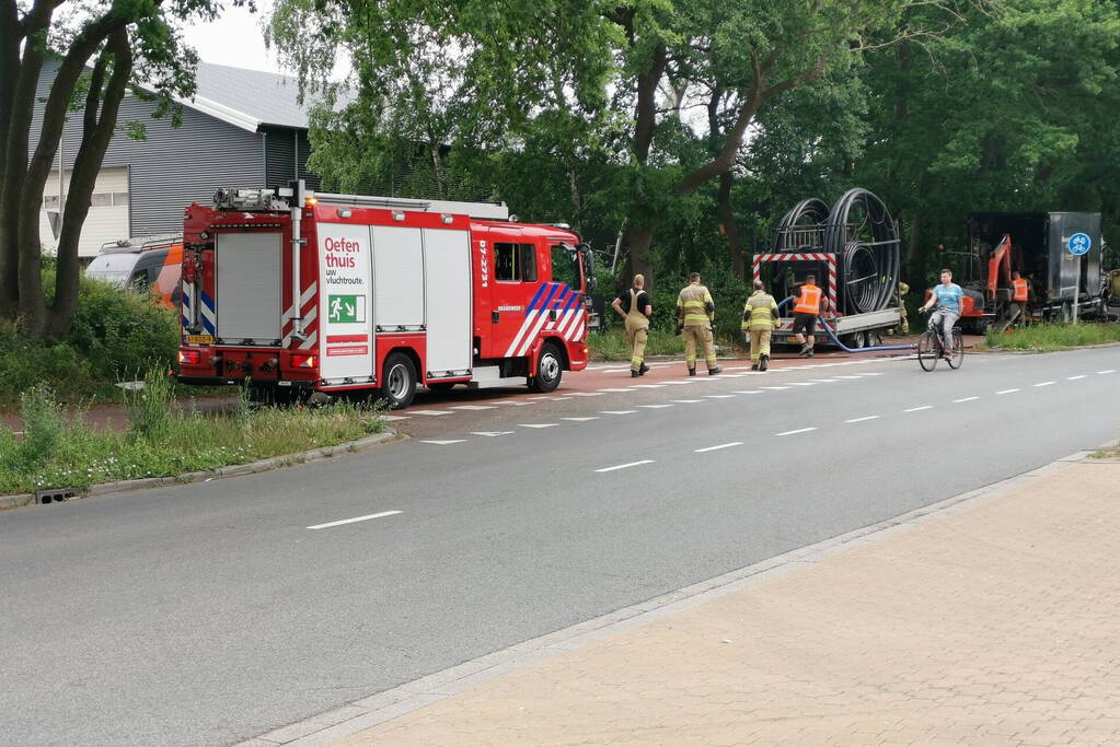 Gasleiding geraakt bij graafwerkzaamheden langs fietspad