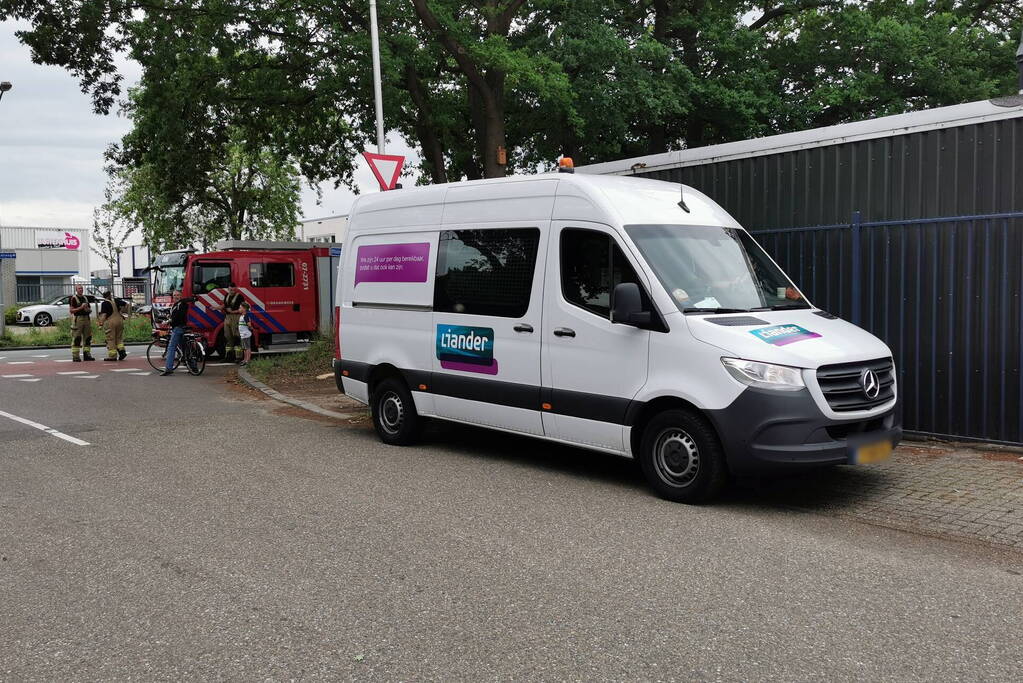 Gasleiding geraakt bij graafwerkzaamheden langs fietspad