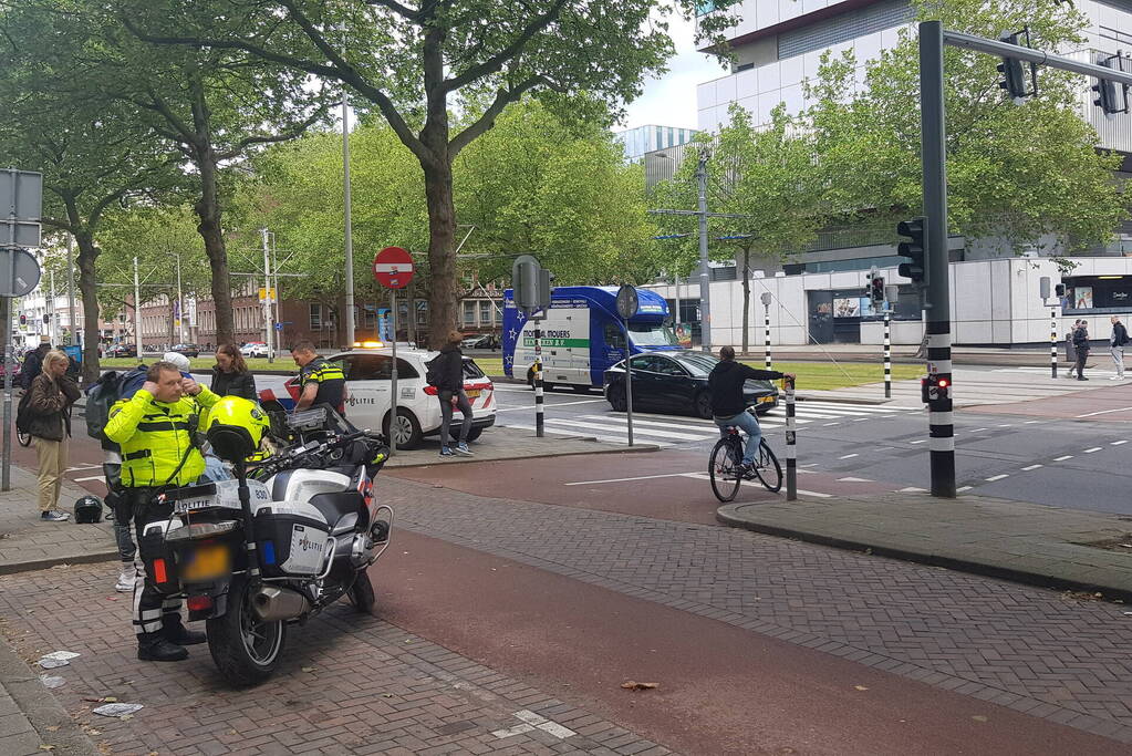 Jongedame gewond bij ongeval op fietspad