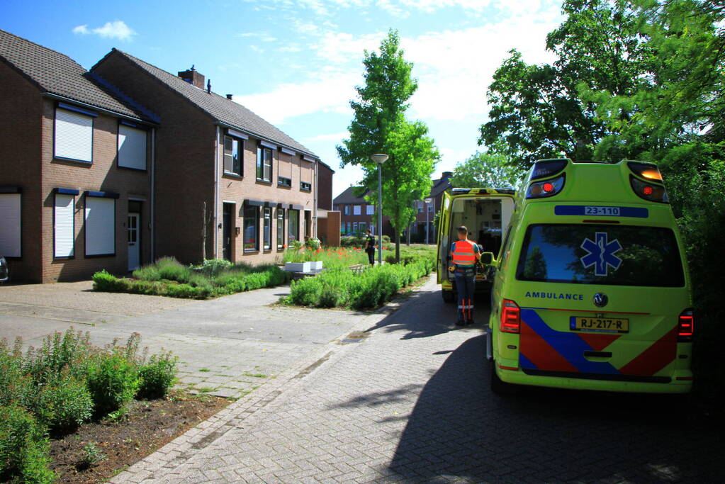 Persoon gewond bij steekpartij in woning