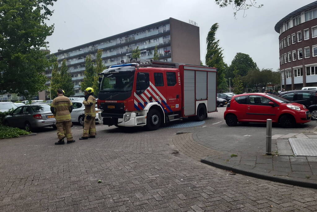 Onderzoek naar gaslucht in flatgebouw