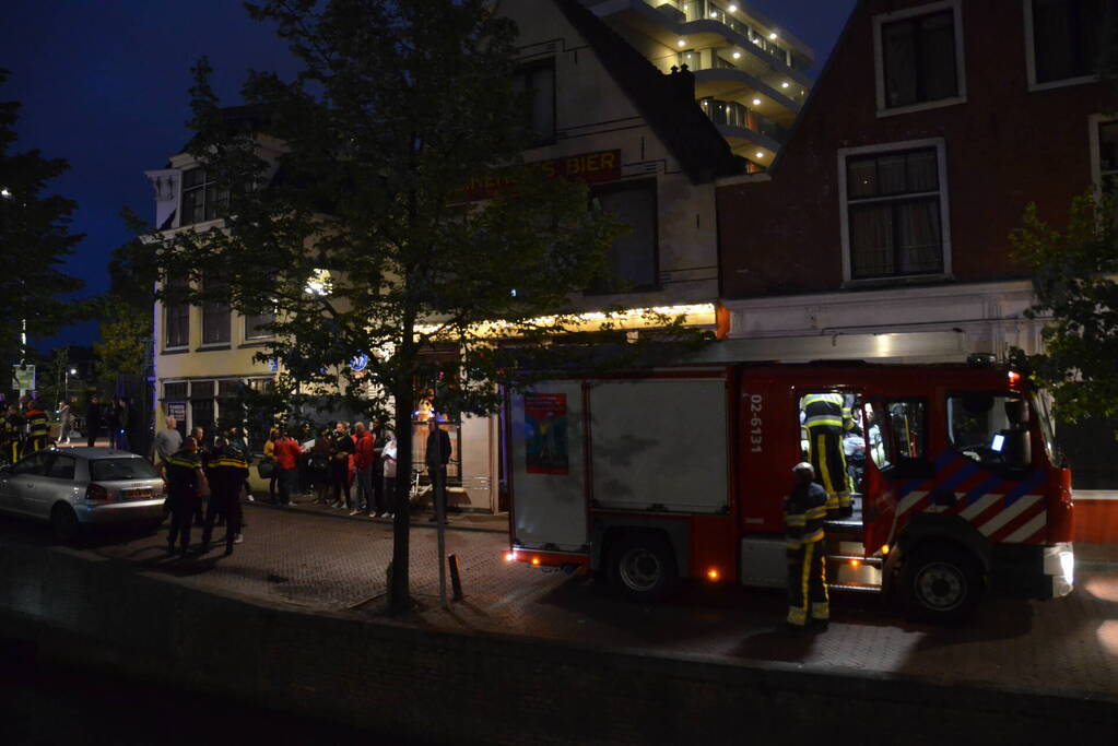 Gebouwbrand blijkt brandlucht na burn-out van auto