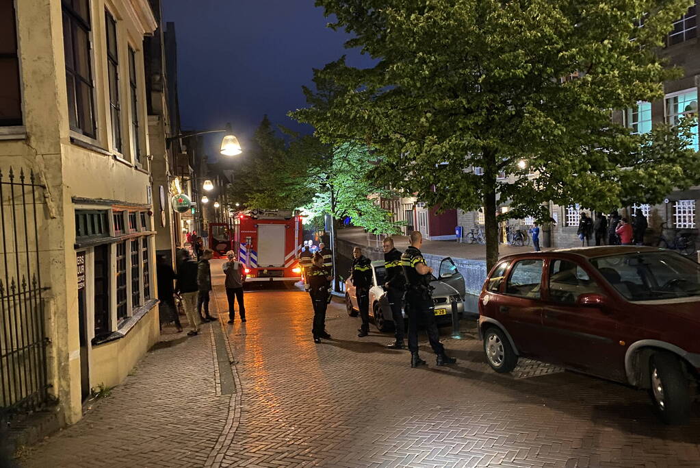 Gebouwbrand blijkt brandlucht na burn-out van auto