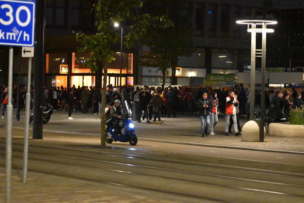 Veel politie op de been na verloren wedstrijd van Feyenoord