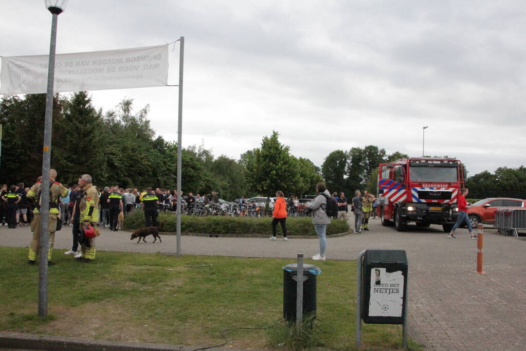 Frietkar vliegt in brand tijdens evenement