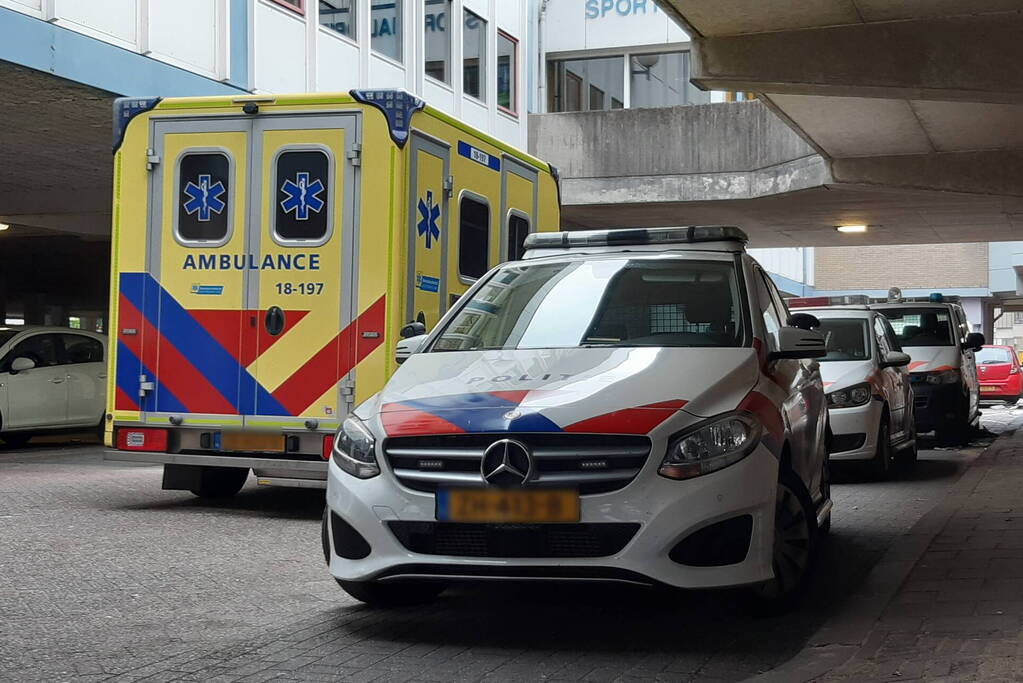 Veel hulpdiensten ingezet voor verward persoon in woning