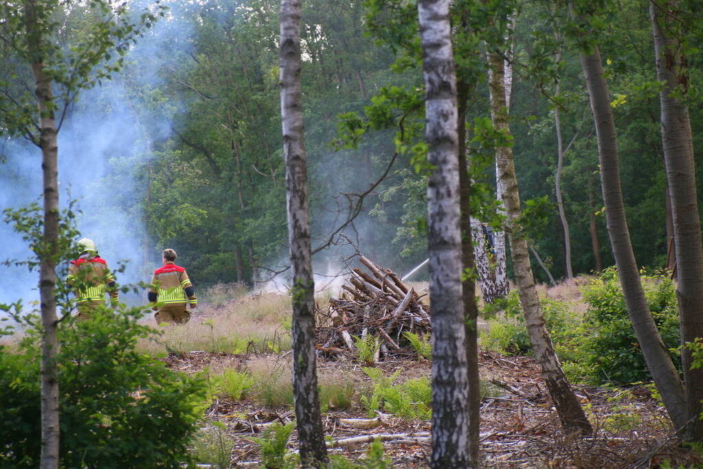 Brand in bosgebied