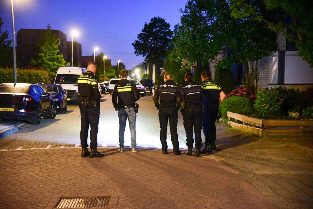 Politie onderzoek naar beschieting woning