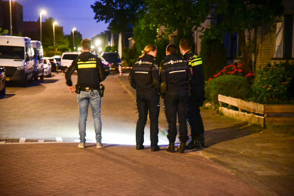 Politie onderzoek naar beschieting woning