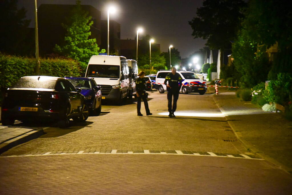 Politie onderzoek naar beschieting woning