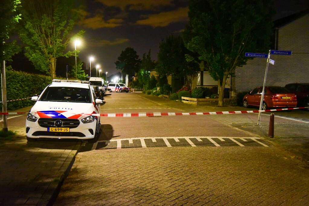 Politie onderzoek naar beschieting woning