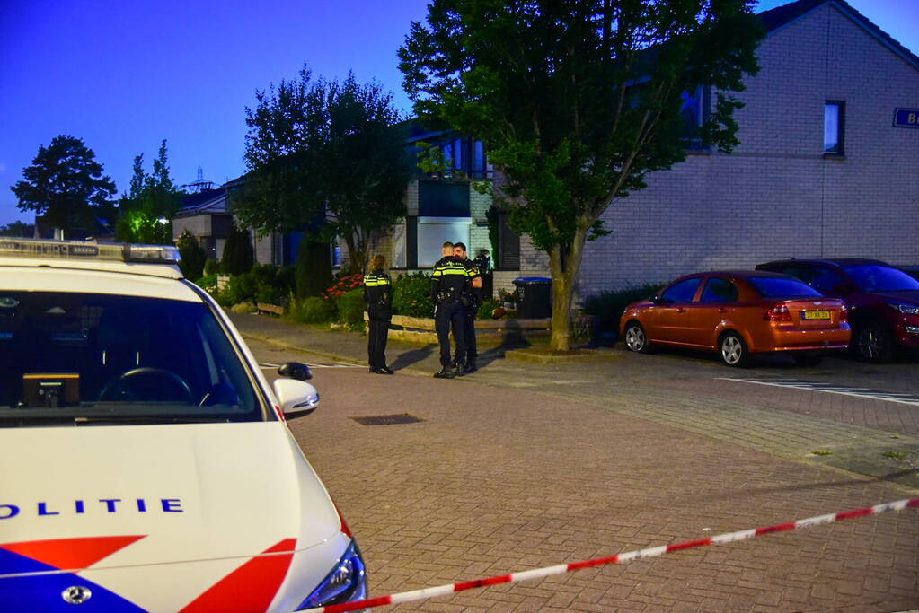 Politie onderzoek naar beschieting woning