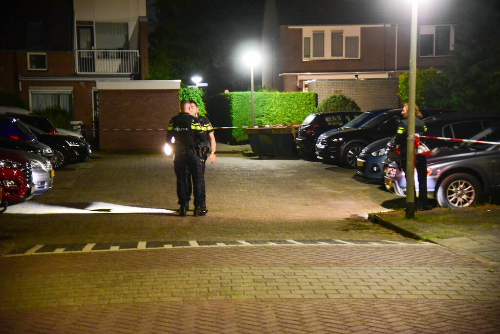 Politie onderzoek naar beschieting woning