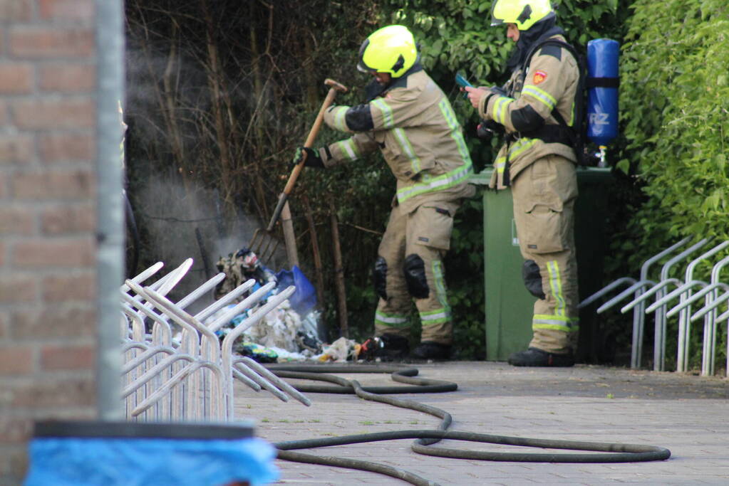 Vuilcontainer verwoest vanwege brand