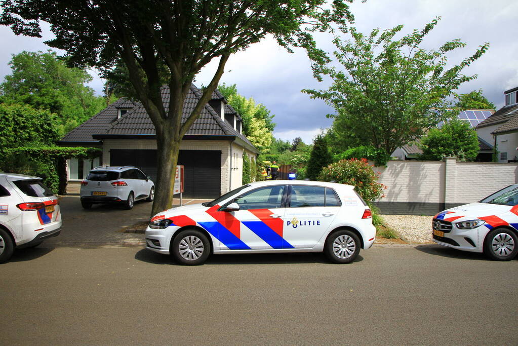 Traumahelikopter landt voor incident bij woning