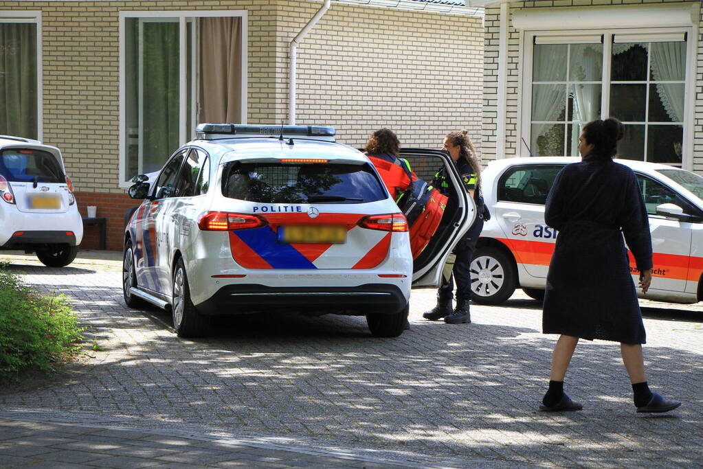 Traumahelikopter landt voor incident bij woning