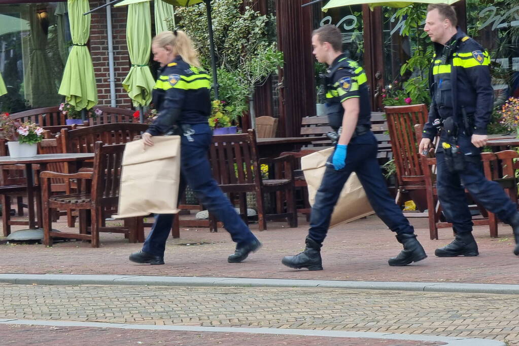 Man gewond geraakt bij steekpartij voor Hotel Wienerhof