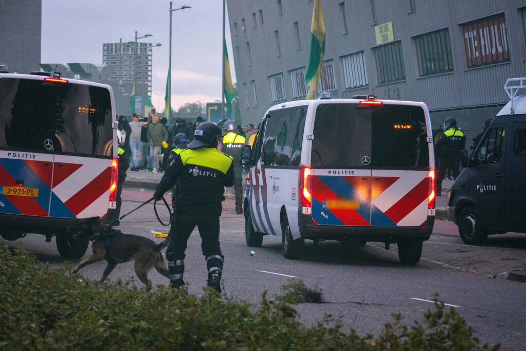 Rellen breken uit na verlies voetbalwedstrijd
