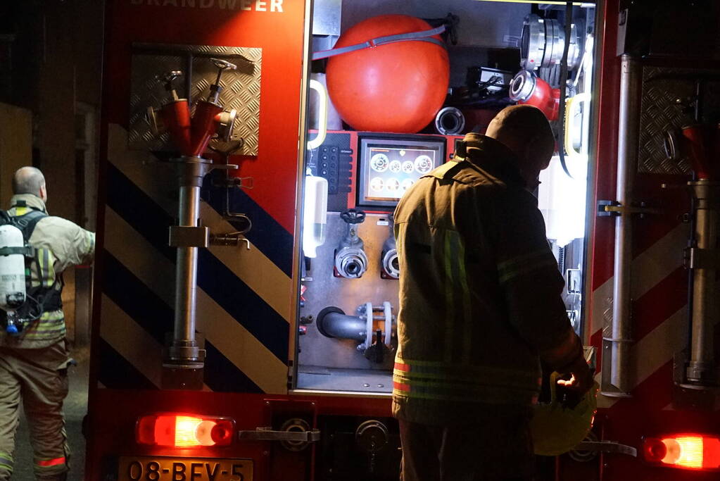 Politie doet onderzoek naar brand