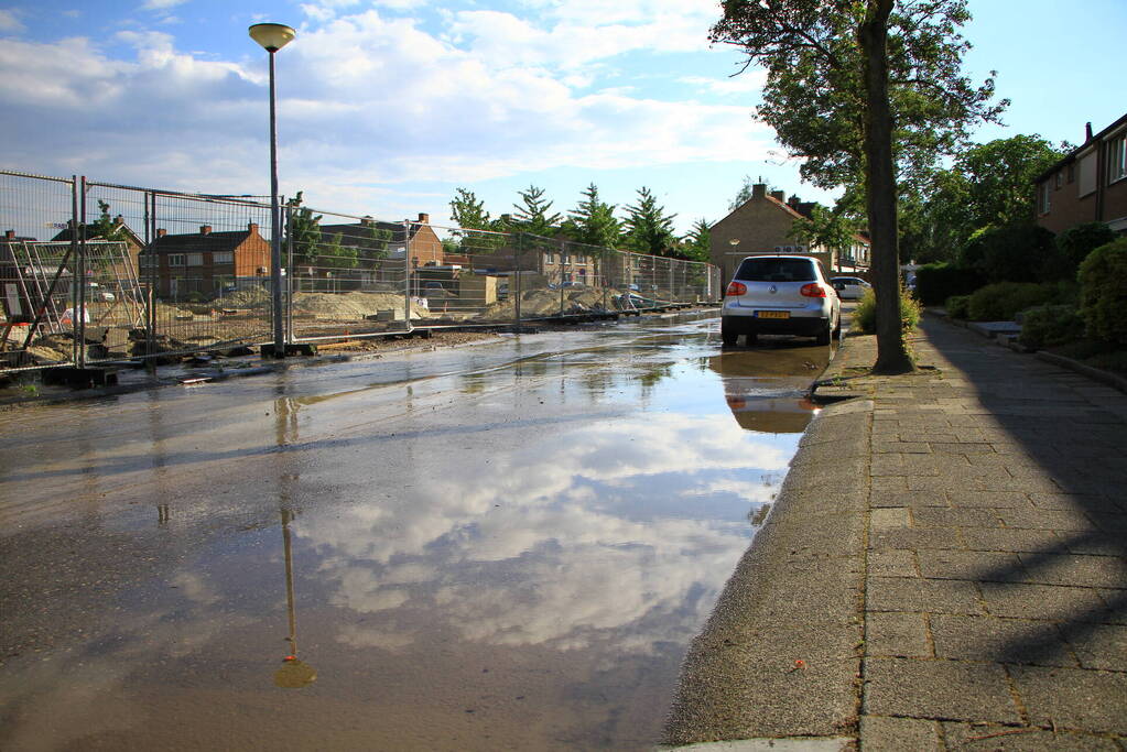 Huishoudens zonder water door lekkage