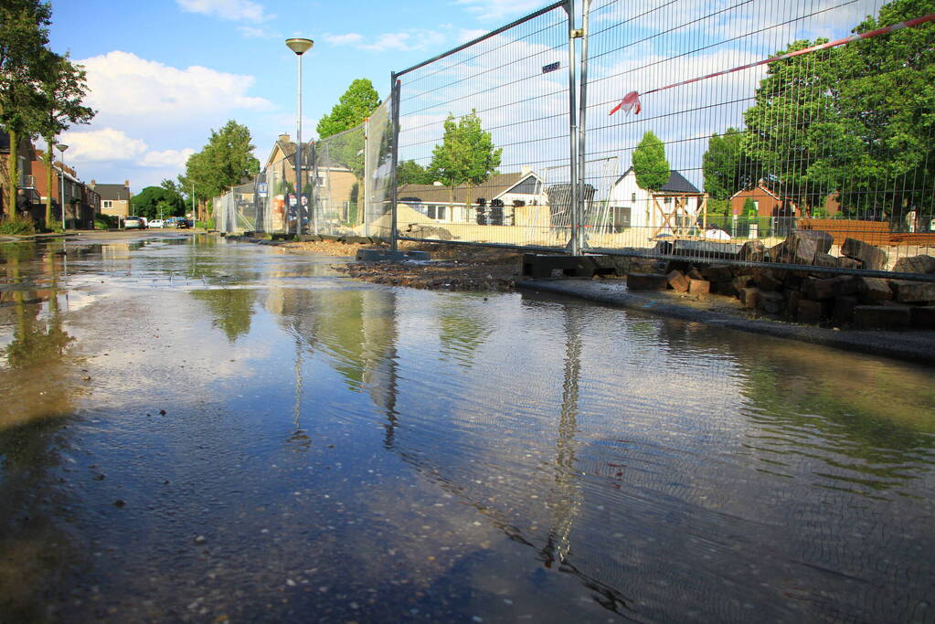 Huishoudens zonder water door lekkage