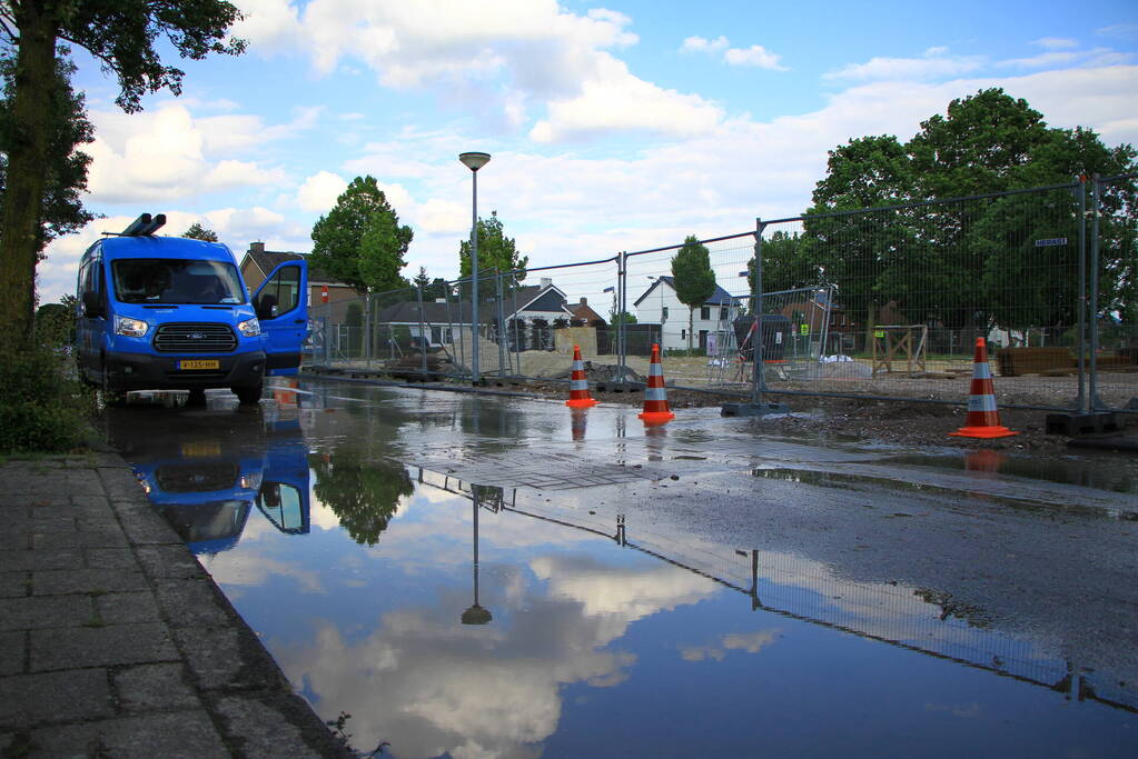 Huishoudens zonder water door lekkage