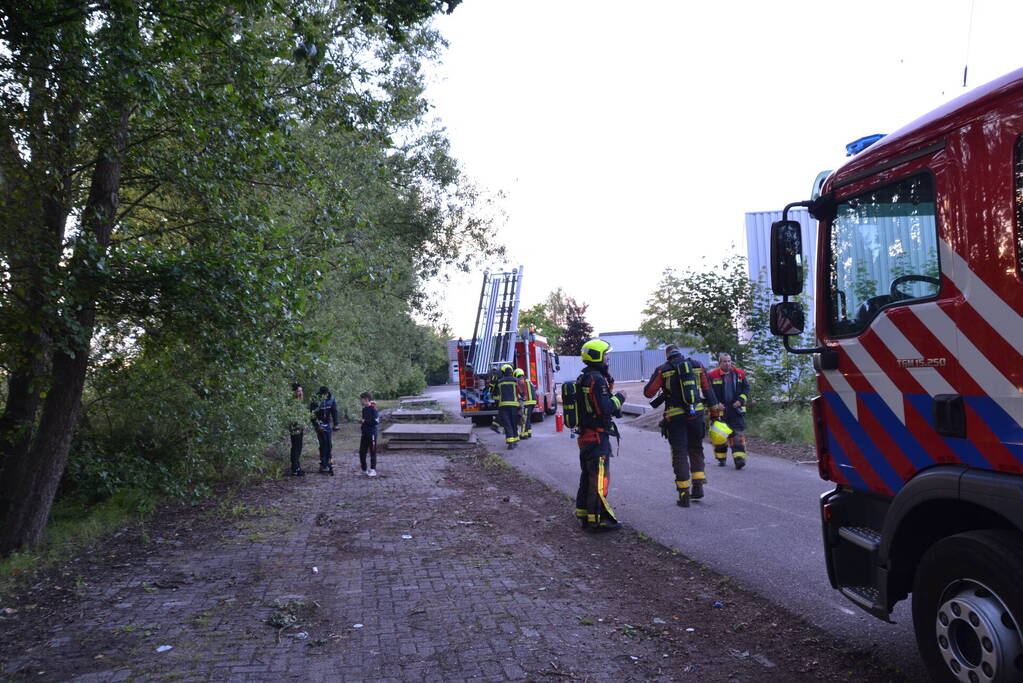 Flinke rookontwikkeling bij afvalbrand