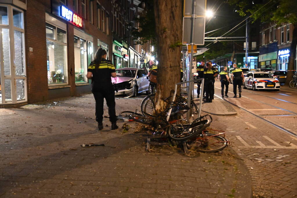 Gewonde bij crash na onbezonnen inhaalactie