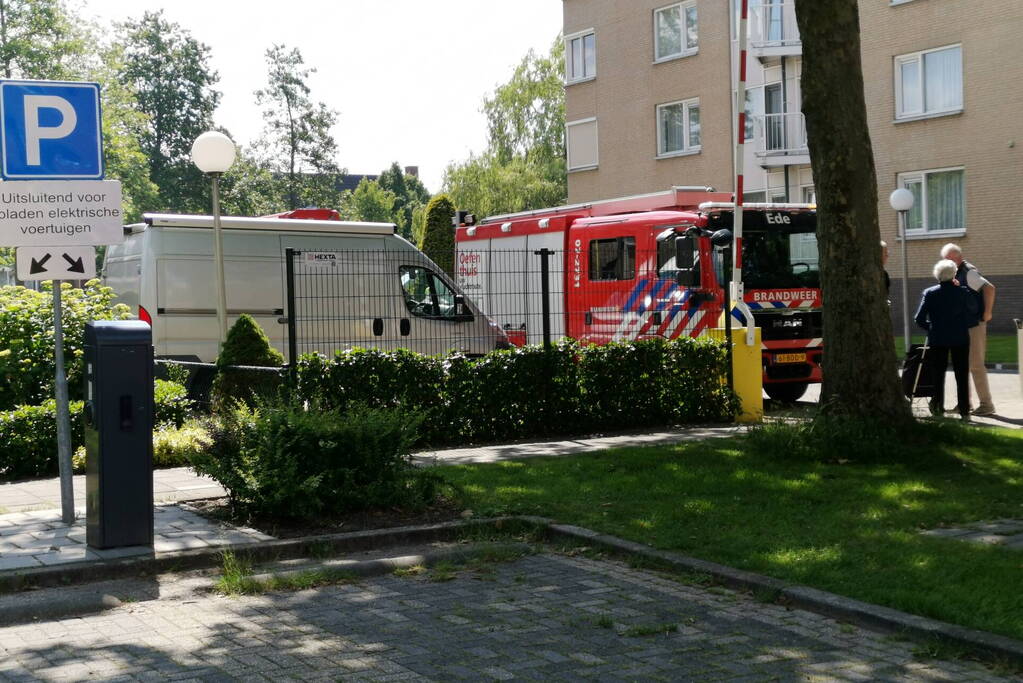 Dakdekker veroorzaakt brand bij werkzaamheden
