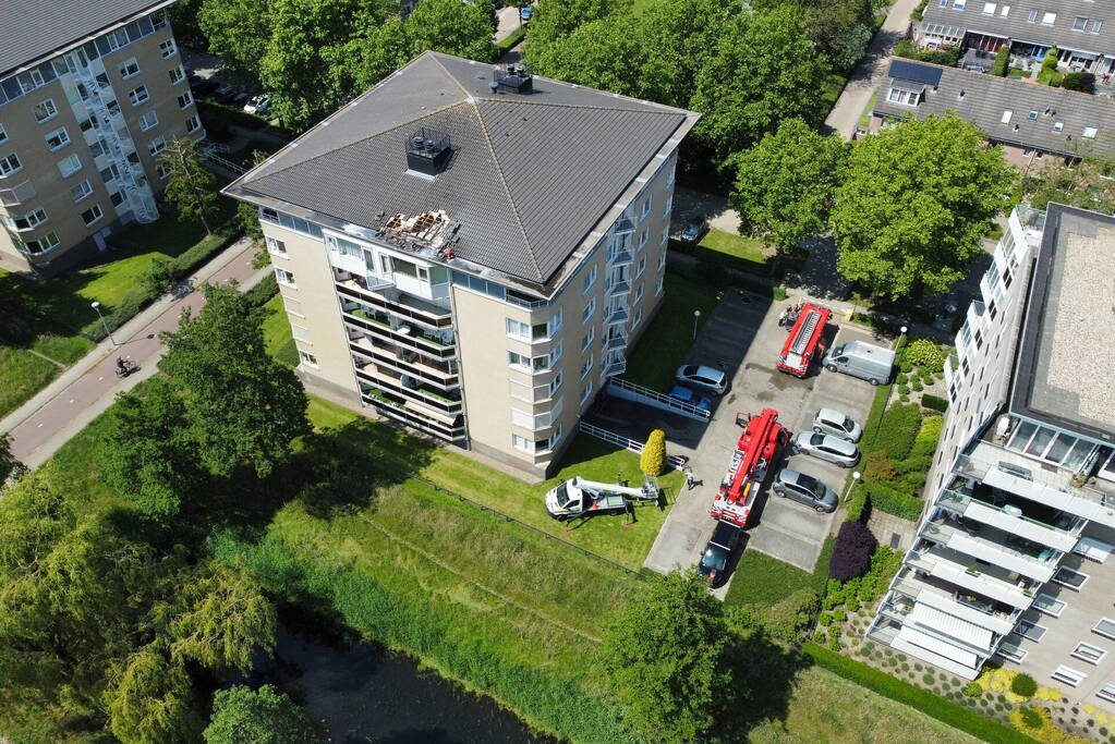 Dakdekker veroorzaakt brand bij werkzaamheden