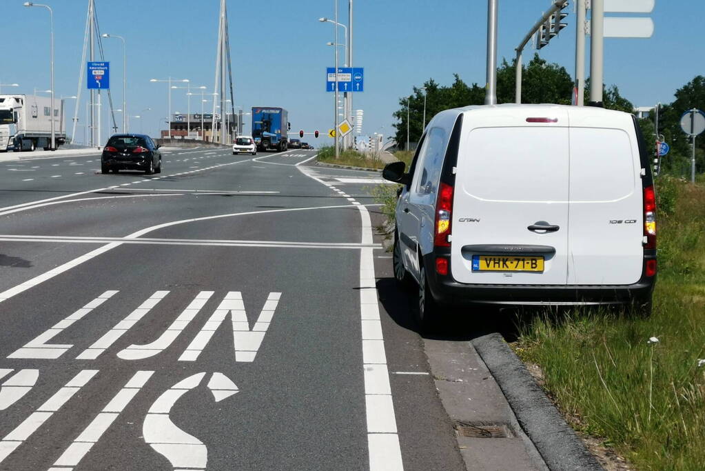 Twee voertuigen betrokken bij kop-staart aanrijding