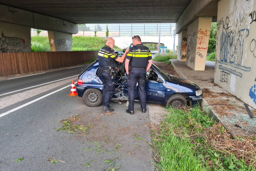 Bestuurder aangehouden na eenzijdig ongeval