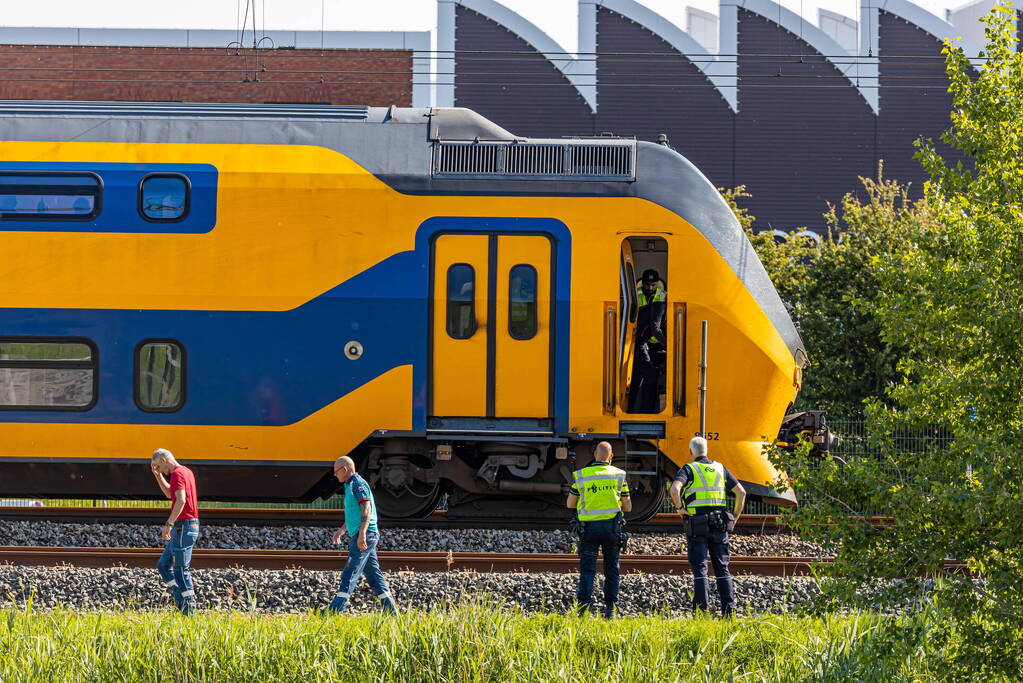 Geen treinverkeer naar Amsterdam-Centraal door aanrijding