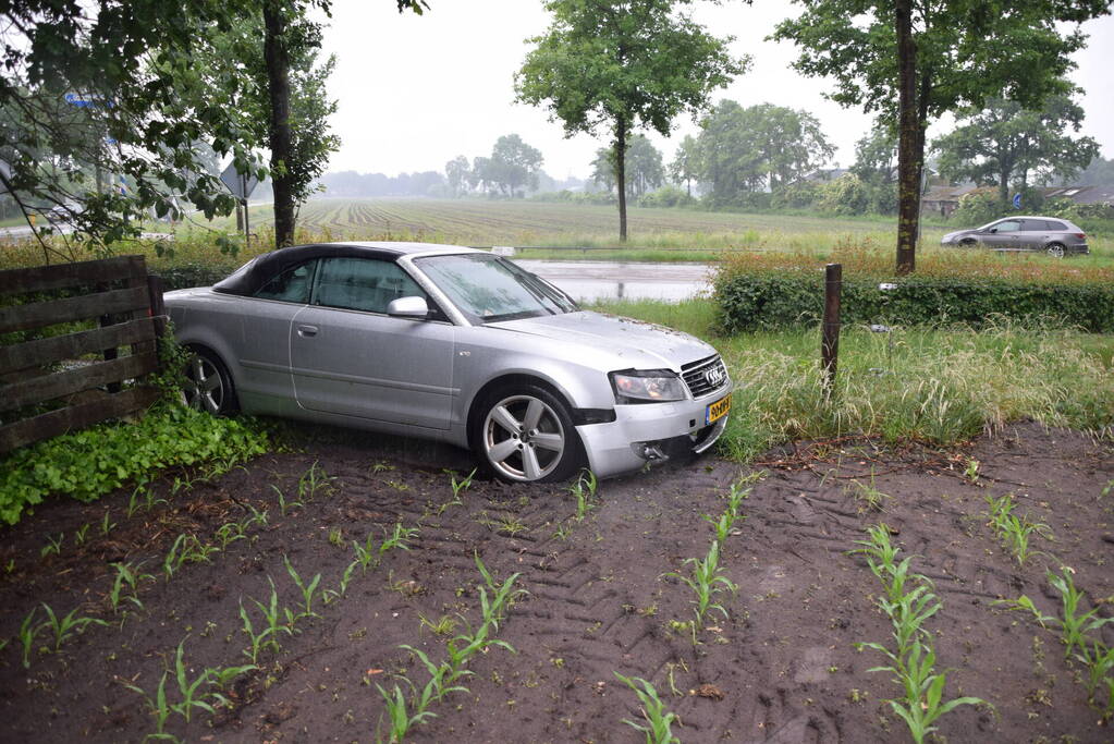 Automobilist aangehouden na eenzijdig ongeval