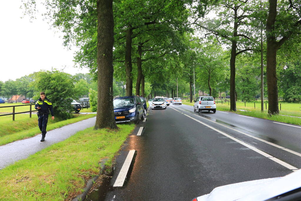 Drie personenwagens betrokken bij kop-staart botsing