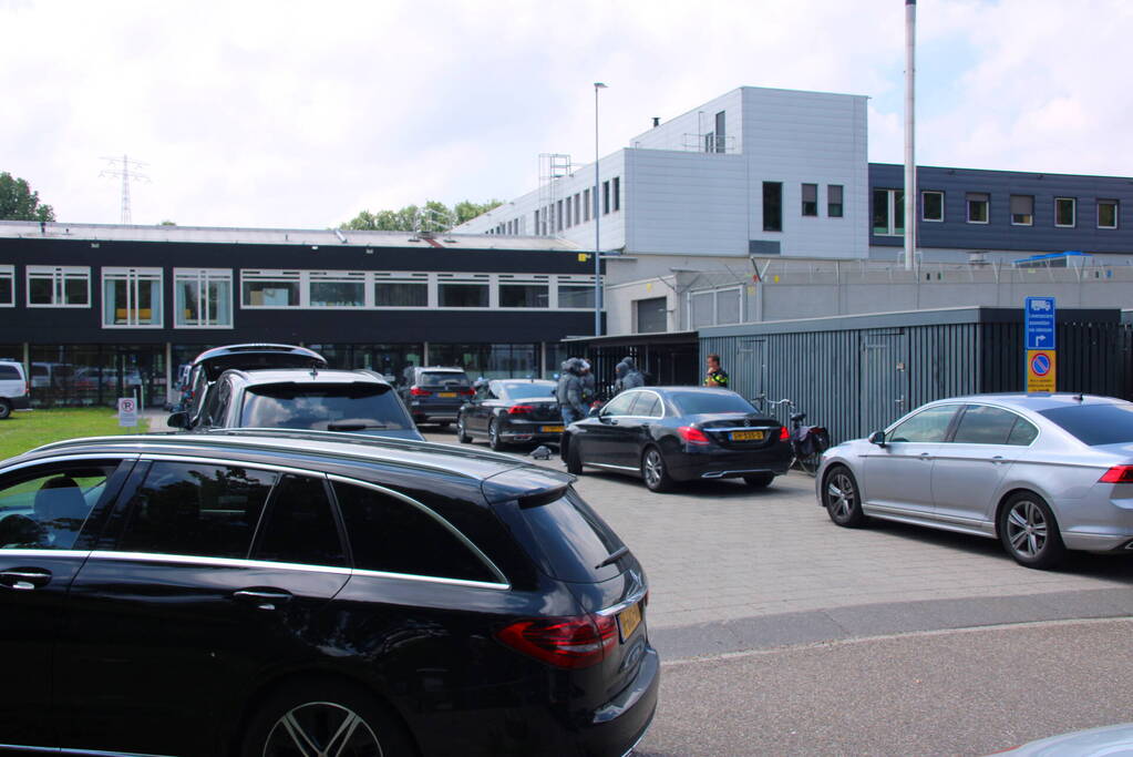 Grote politie-inzet bij ontsnappingspoging TBS-kliniek