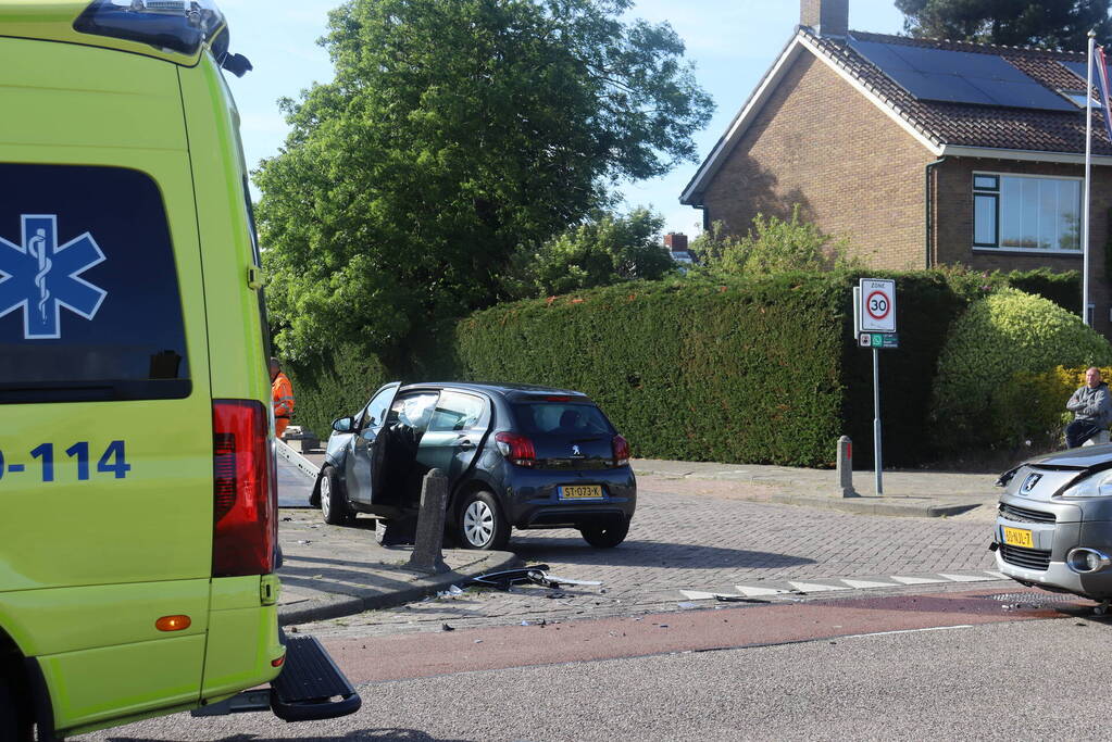 Schade bij aanrijding op kruising