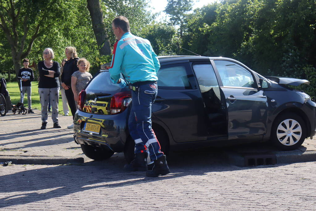 Schade bij aanrijding op kruising
