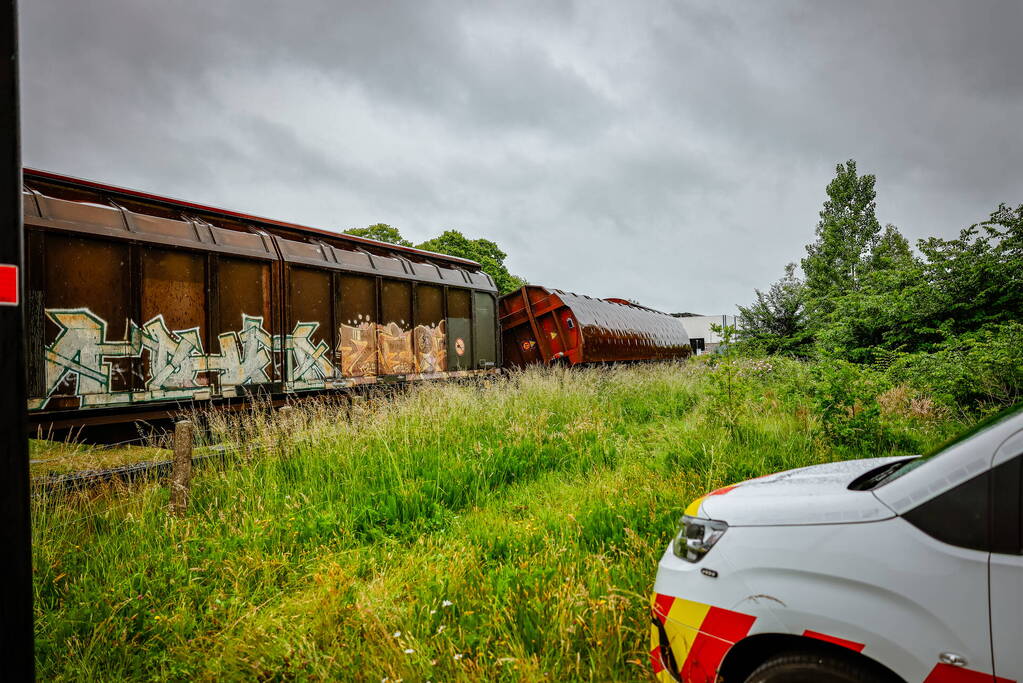 Wagon Ponlijn gekanteld