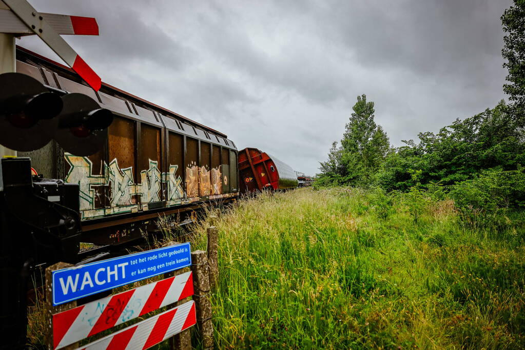 Wagon Ponlijn gekanteld