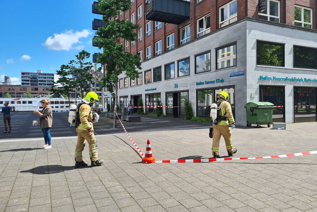 Brandweer doet onderzoek naar onbekende vloeistof