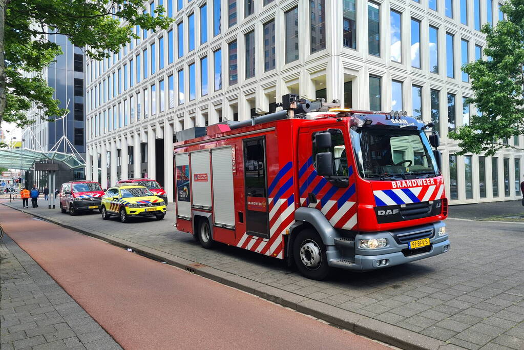 Brandweer doet onderzoek naar onbekende vloeistof