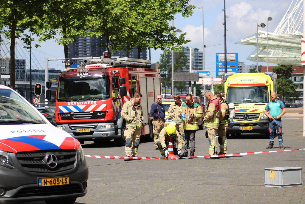 Brandweer doet onderzoek naar onbekende vloeistof