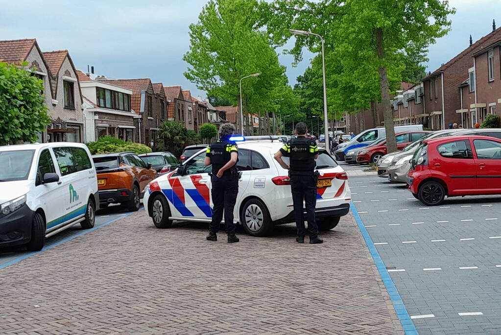 Straat afgezet na melding schietpartij