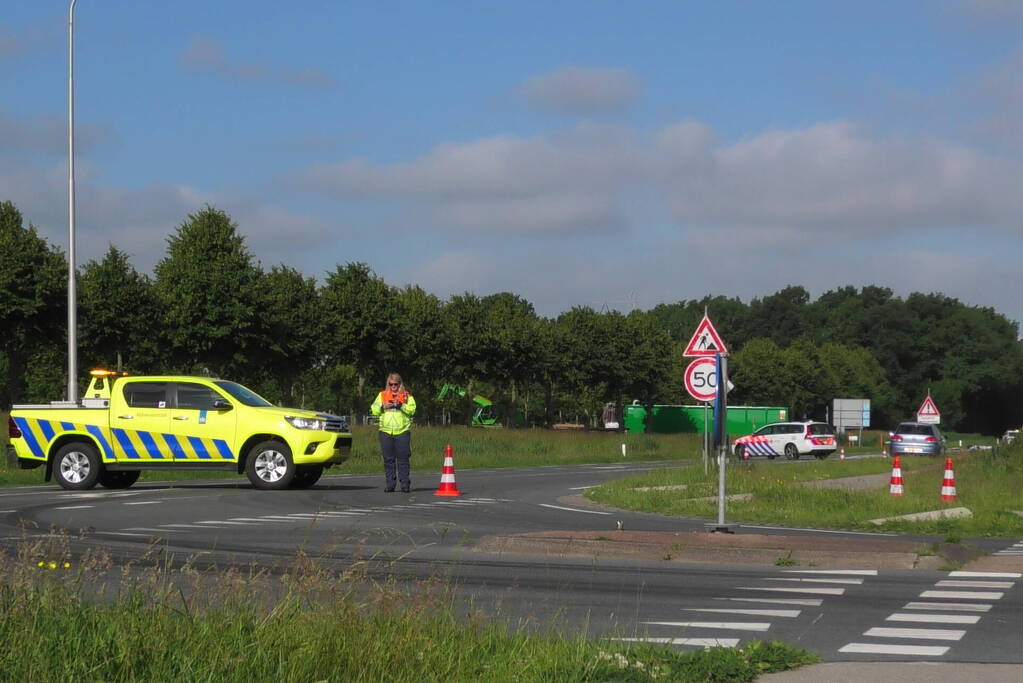 Weg afgesloten na dodelijk verkeersongeval